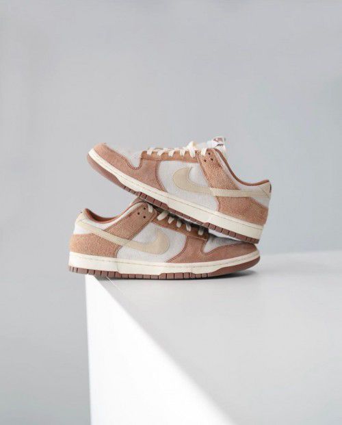 Nike Dunk Low “Medium Curry” (Tan/Brown)
